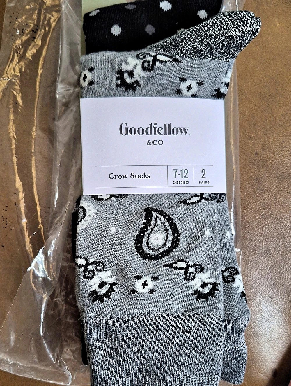 Goodfellow & Co Men's Crew Socks 2-Pack Gray Black & White US 7-12 NWT Packaged
